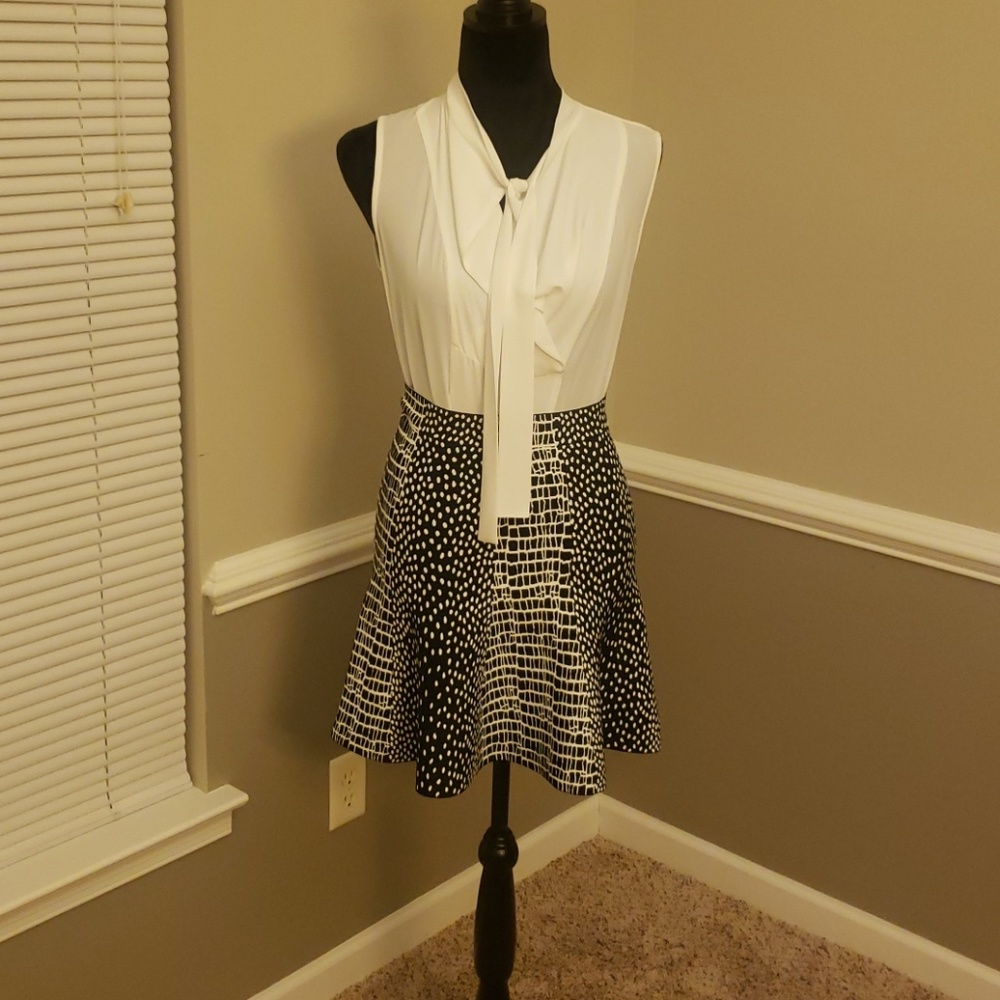 BCBG Printed Skirt